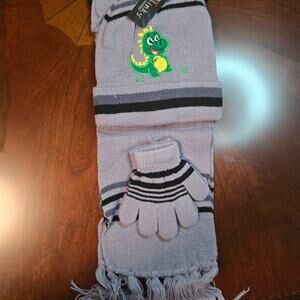 Minky Gray Dinosaur Scarf and Beanie Set NWT